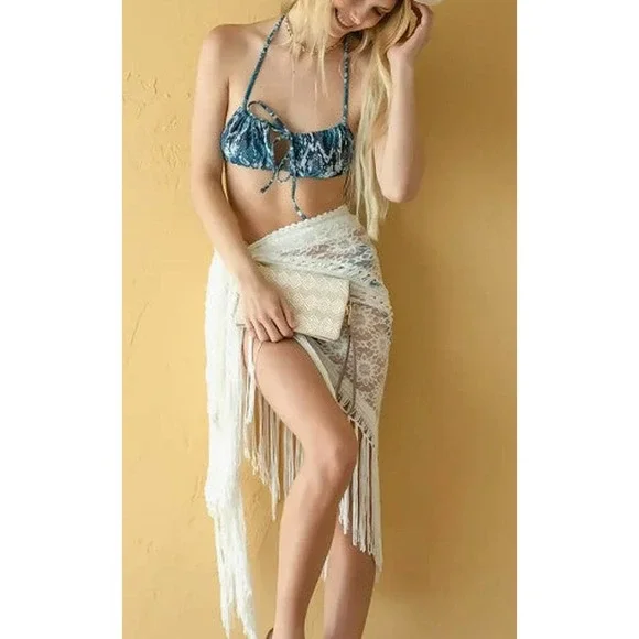 White Crochet Trim Fringe Boho Kimono Wrap Cover Up - Picture 2 of 3